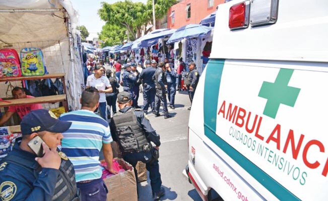 Intensa movilización se registró en calles de la zona centro, luego de que dos jóvenes fueron baleados cuando intentaron asaltar a un hombre (HUGO GARCÍA. EL UNIVERSAL)