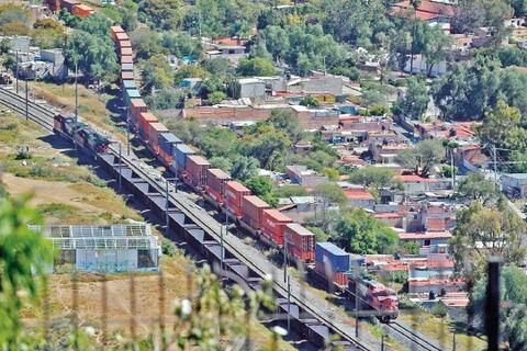 Tren México-Querétaro para el 2017