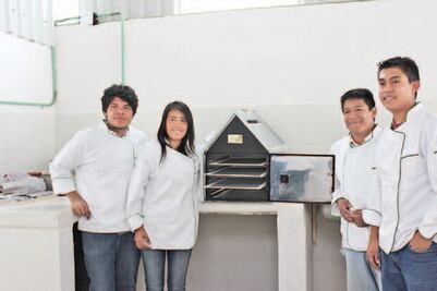 Apoya ONG proyecto de alumnos de la UTSJR 