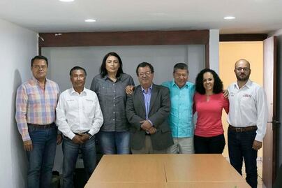 Candidatos analizan proceso electoral