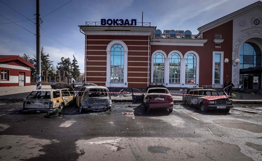 Reportan 50 muertos, incluidos 5 niños, en ataque a la estación de tren Kramatorsk, en Ucrania