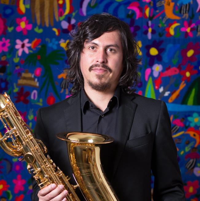 Plática de música con el saxofonista Helios Valdez 