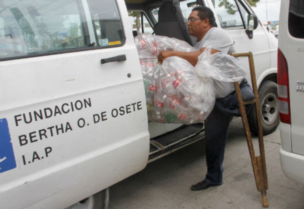 Despiden a PCD en San Juan del Río