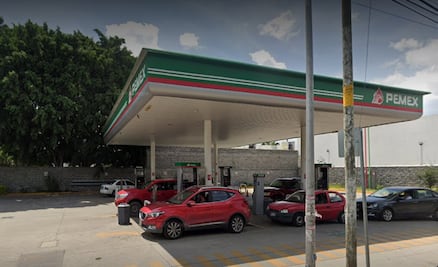 En Querétaro, personal de gasolinera se atrinchera en sus oficinas y se niega a ser verificado