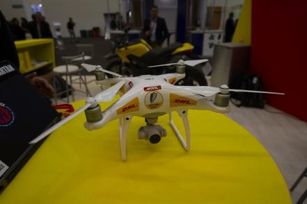 "Los robots no suplirán a humanos": DHL