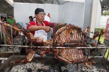 Gran festín en Vamos a Qromer  
