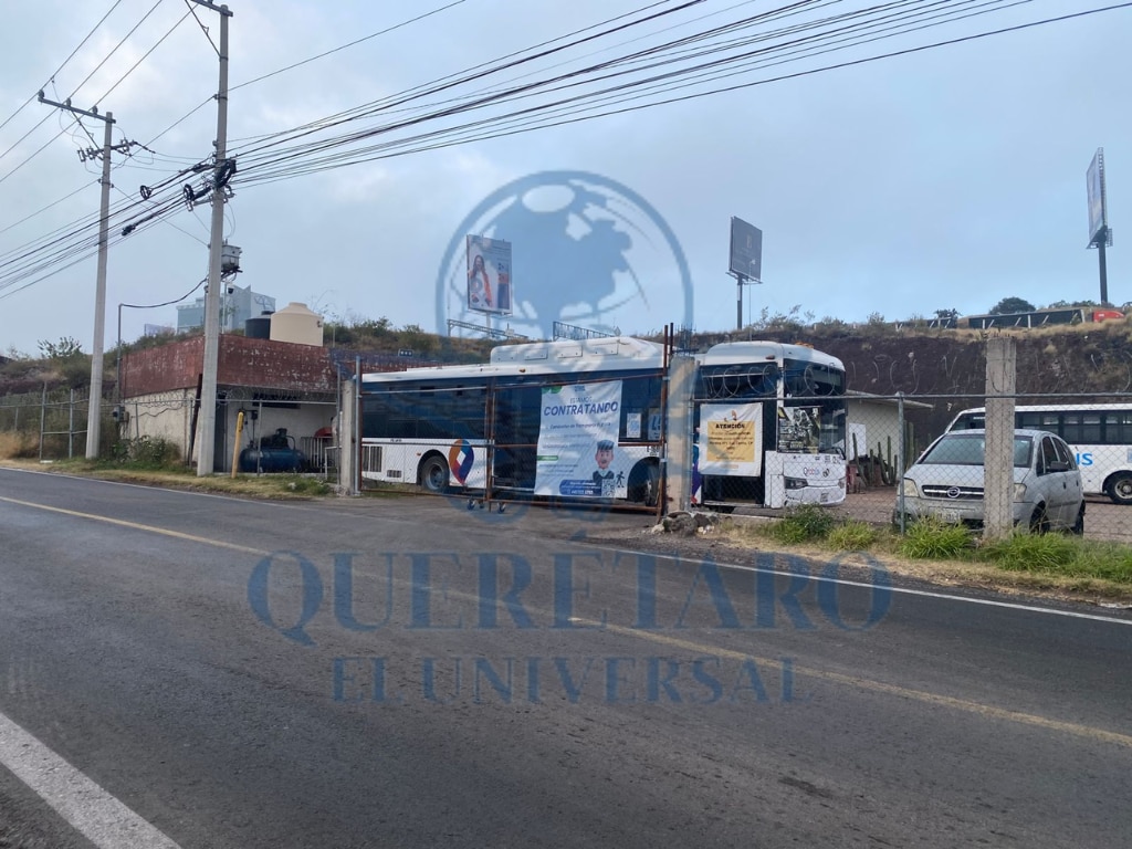Choferes de CityBus detienen operaciones en Querétaro por falta de pago; tres patios permanecen bloqueados