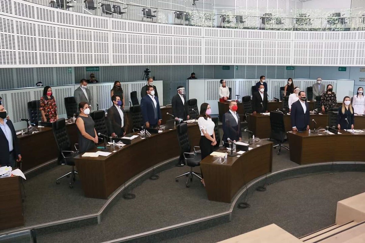 Suma 60 Legislatura 38 asuntos presentados