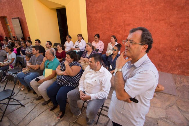 Gilberto Herrera Ruiz fue convocado por estudiantes y profesores del campus Jalpan.
