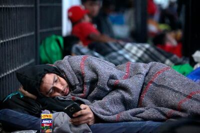 Evitarán que migrantes pernocten en zona Centro