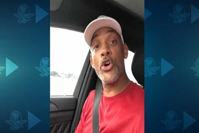 Will Smith ahora sí canta bien "La Bamba"
