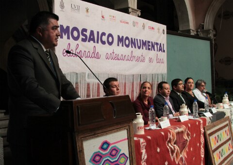 Mosaico monumental a Virgen de Soriano