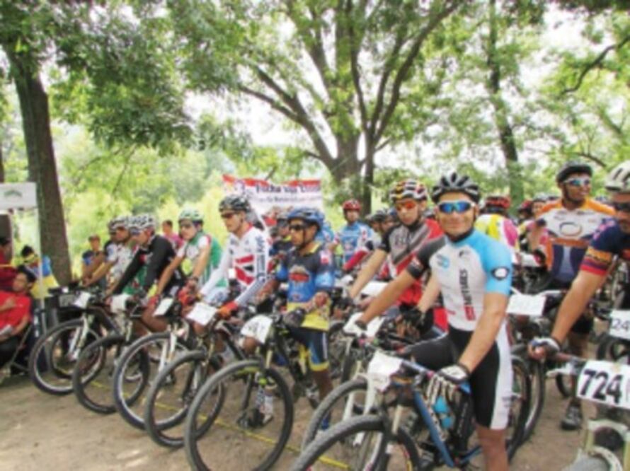 Víctor Manuel Rico, ganador elite