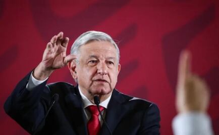En marcha de mujeres se infiltraron provocadores, afirma AMLO