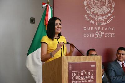 Paloma Arce presenta primer informe de labores