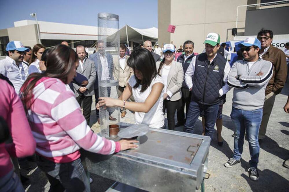 Universidad obtiene reconocimiento con productos terminados, como el Pollotrón 500, que es incubadora con una capacidad para 500 aves, drones inteligentes y proyectos de emprendedurismo (ESPECIAL)
