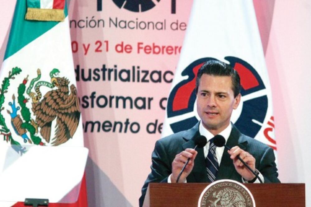 Se enfrentan Ejecutivo y empresarios