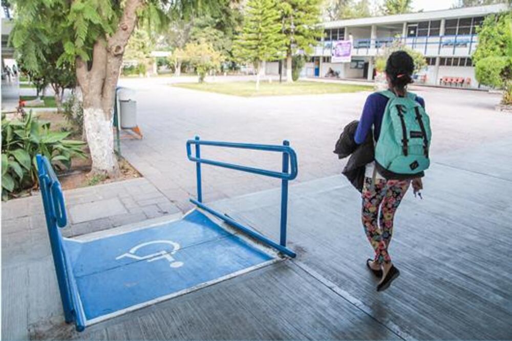 Anuncian apoyo a estudiantes