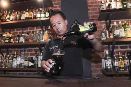 ¡Salud por las buenas cervezas!