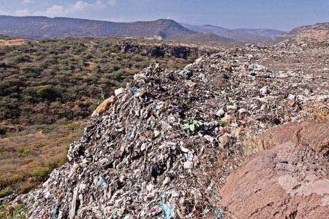 Inician demanda contra responsables de tiraderos clandestinos