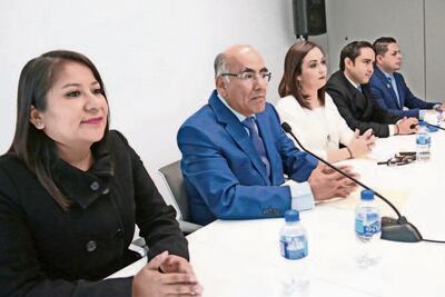 Meten iniciativa para apoyar primer empleo de jóvenes