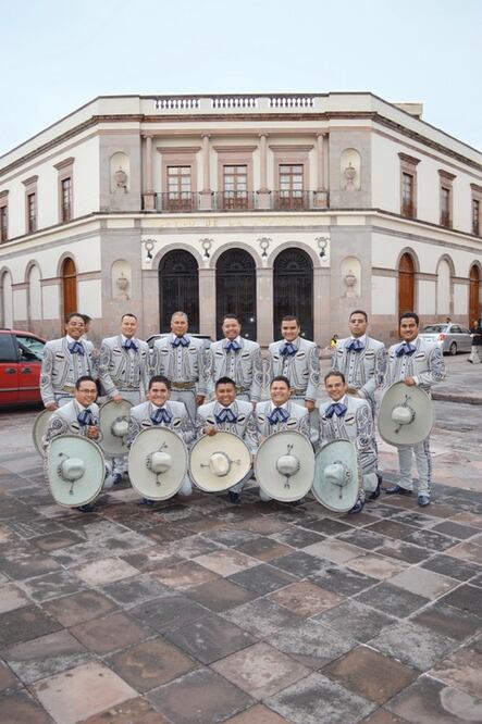 El mariachi es alegría: Los Palmeros