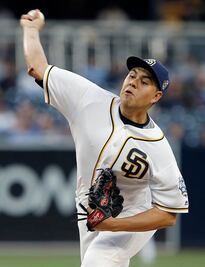 Vargas manda en casa 