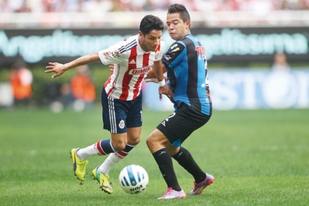 Extraña que ‘Piojo’ descarte a Corral