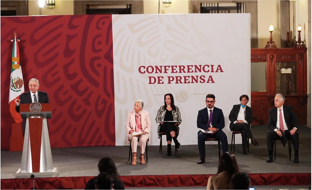 Según el Presupuesto 2021, AMLO ganará más de lo que dice