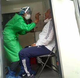 Se aplica test de Covid-19. Alcalde de Colón sospecha que está contagiado