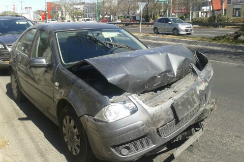 Al menos cinco choques