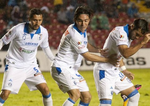 Gallos Blancos sigue a la baja