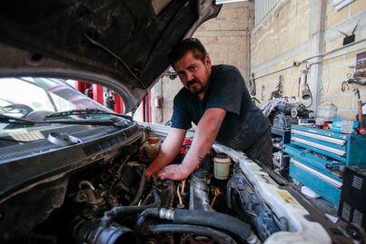 A la larga sale más caro usar huachicol 