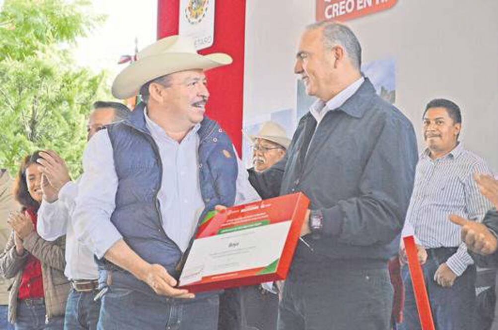 Cadereyta, con piso firme