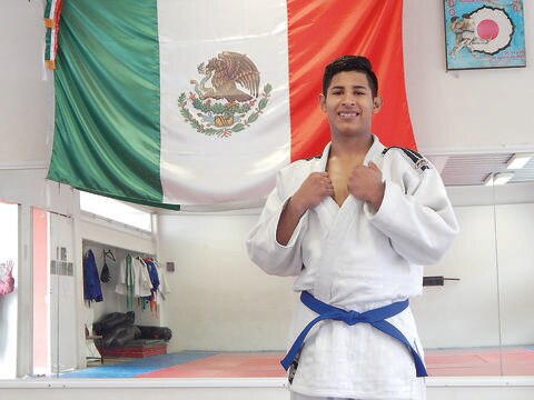 Locales, presentes en JCC escolares