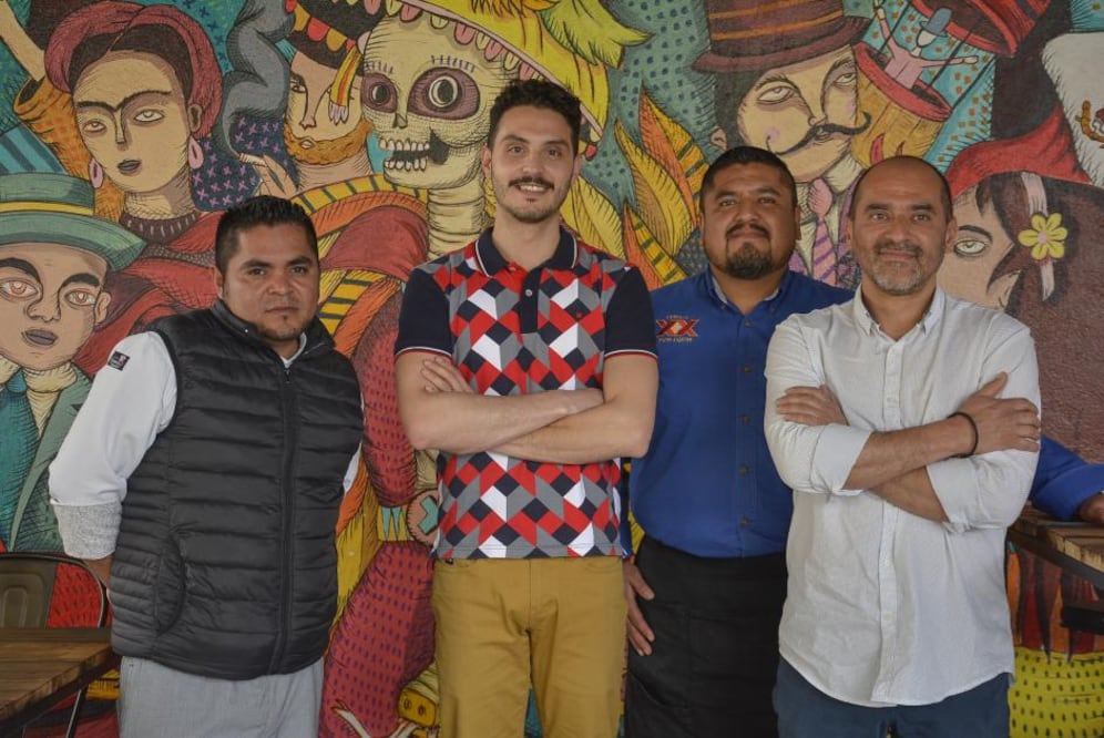 En “María Rivera” las recetas te llevan el sabor de diversas regiones del país a tu mesa, mientras la decoración y los motivos a modo de tributo del gran Rivera, alimentan tu alma