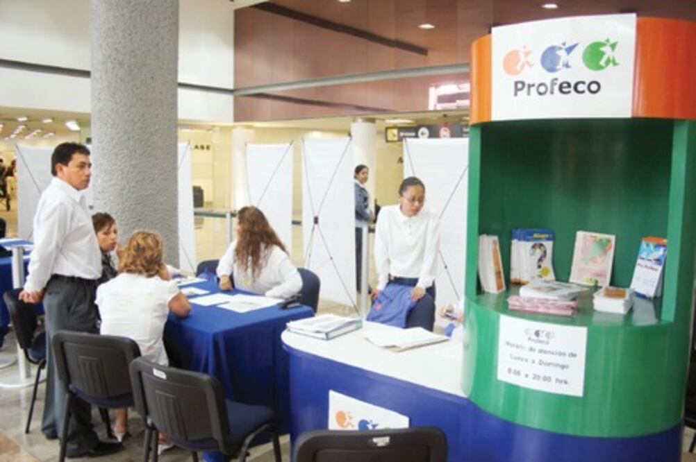 Mueblerías lideran quejas en la Profeco