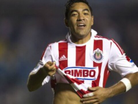 Marco Fabián pide disculpas