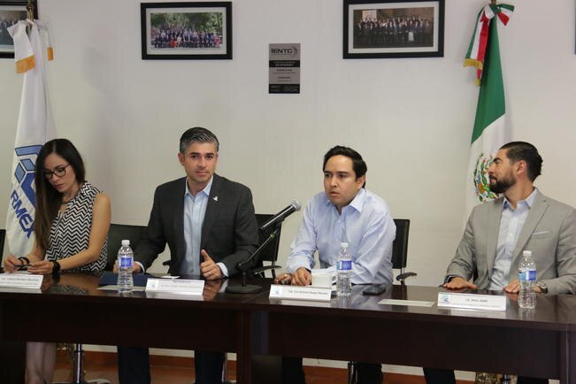 Según la Coparmex, el legislador que más inasistencias presenta es Carlos Lázaro Sánchez Tapia, con ocho registros (ESPECIAL)