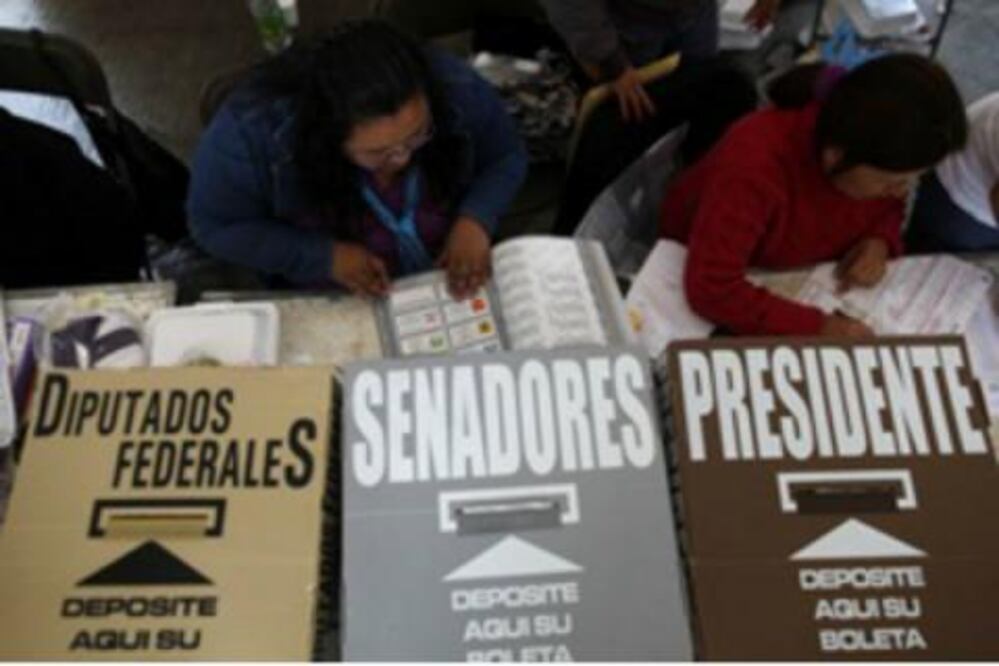 Presentan reformas para candidaturas