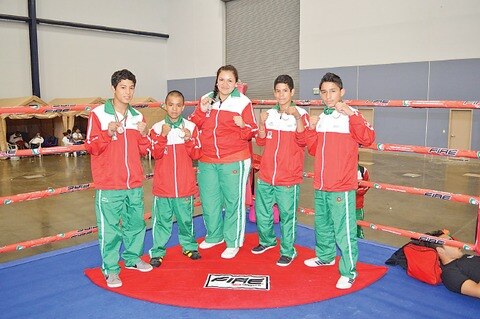 Los púgiles regresan cargados de medallas