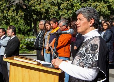 La UAQ tiene un gran compromiso social: rectora