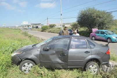 Se registran volcaduras en Celaya- Querétaro