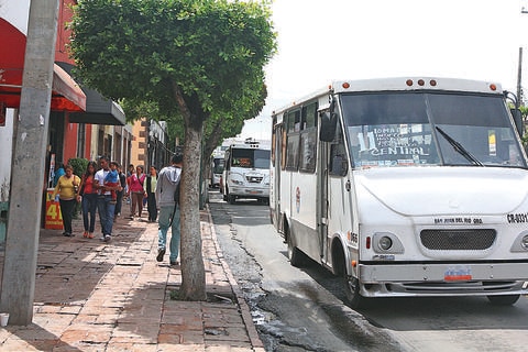 Capacitará Icateq a transportistas de SJR