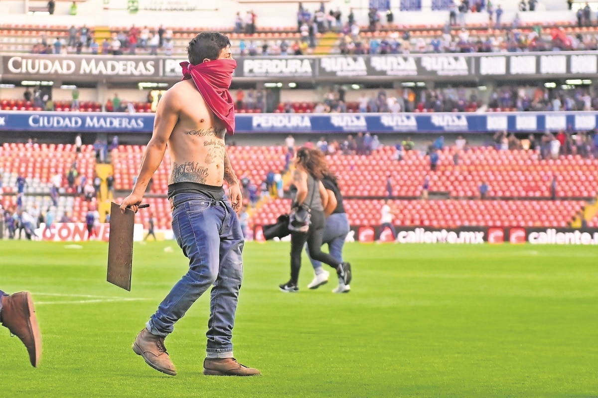 No hubo fallecidos en el estadio Corregidora, reiteran autoridades