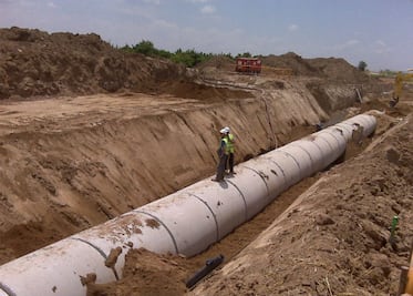 Construyen red de drenaje en San Miguelito