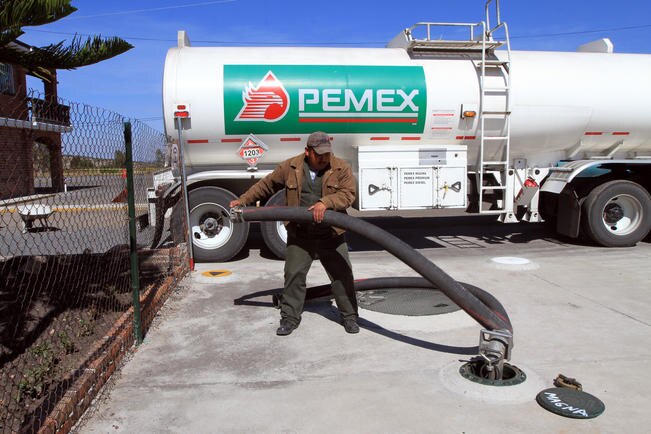 Advierten sobre riesgo de desabasto de combustible