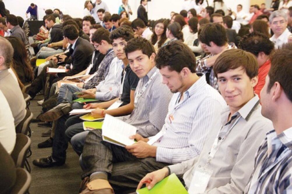 Buscan que internet cubra toda la capital