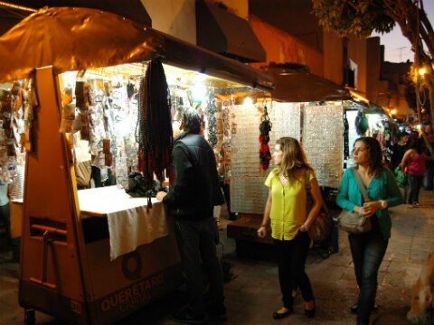 Feria pega a ventas en Centro