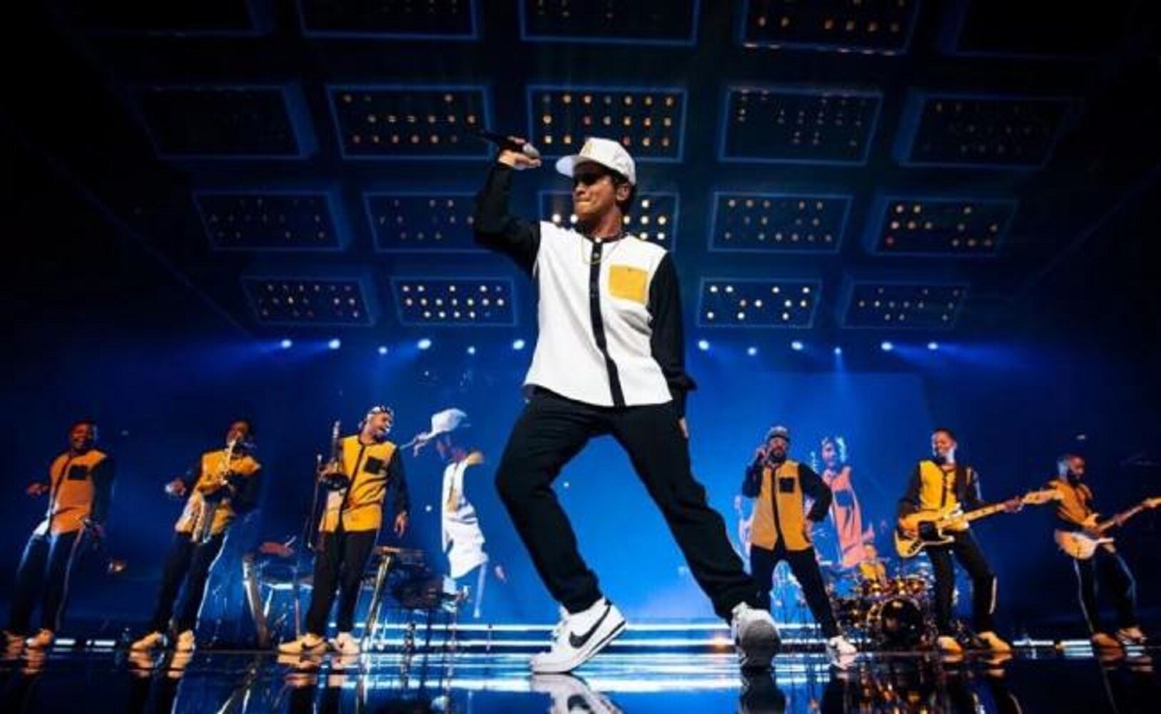 El cantante está en la etapa final de la gira 24K Magic. (TOMADA DE TWITTER)